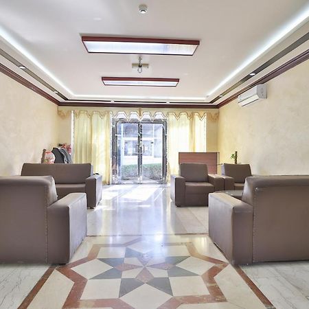 Oyo 366 Waves Hotel Ajman Exterior photo
